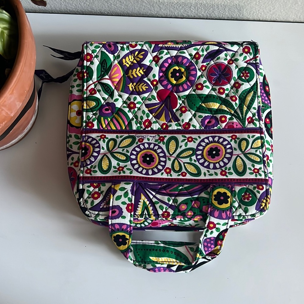 Vera Bradley cord Organizer in Viva La Vera